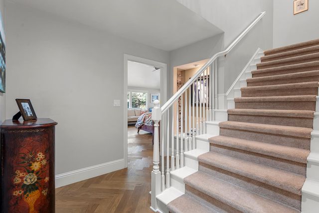 1987 Maple Glen Rd, Sacramento, CA 95864