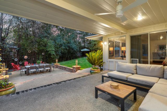 1987 Maple Glen Rd, Sacramento, CA 95864