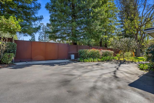 1987 Maple Glen Rd, Sacramento, CA 95864