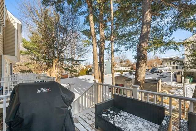 25 Tobey Rd 57, Dracut, MA 01826