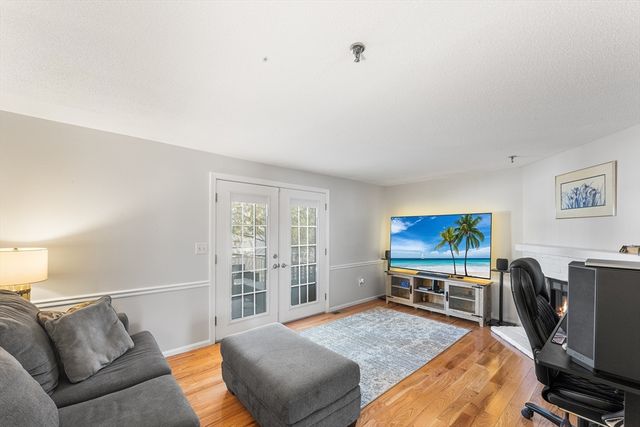 25 Tobey Rd 57, Dracut, MA 01826