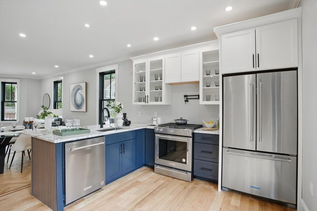 61 Lyndhurst Street A, Boston, MA 02124