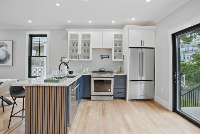 61 Lyndhurst Street A, Boston, MA 02124