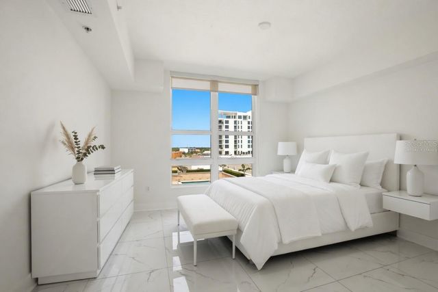 1350 MAIN STREET 707, Sarasota, FL 34236