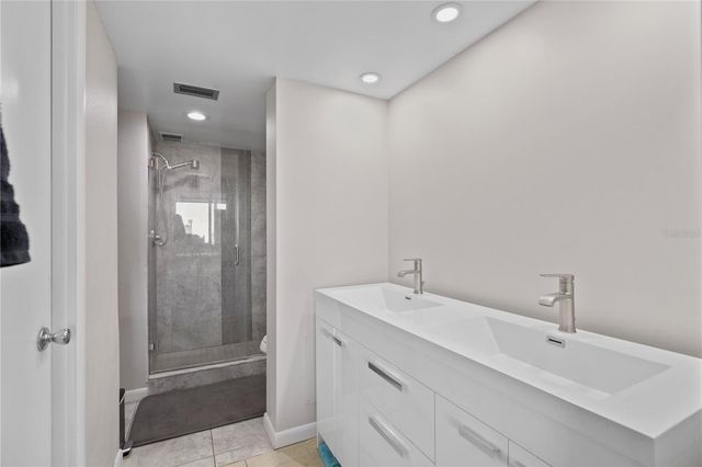 2621 COVE CAY DRIVE 804, Clearwater, FL 33760