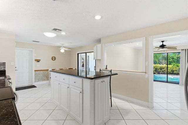 5151 SE Burning Tree Circle, Stuart, FL 34997