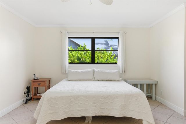 5151 SE Burning Tree Circle, Stuart, FL 34997