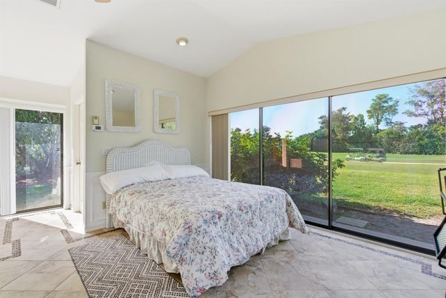 5151 SE Burning Tree Circle, Stuart, FL 34997