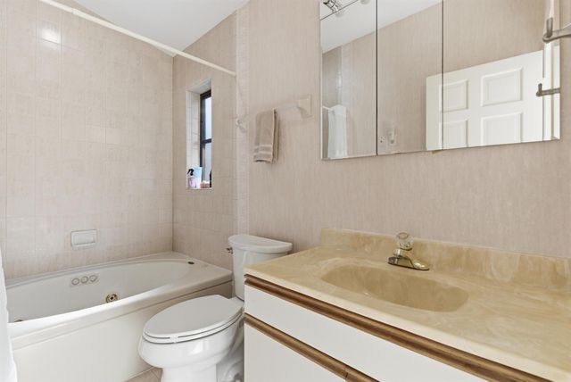 5151 SE Burning Tree Circle, Stuart, FL 34997