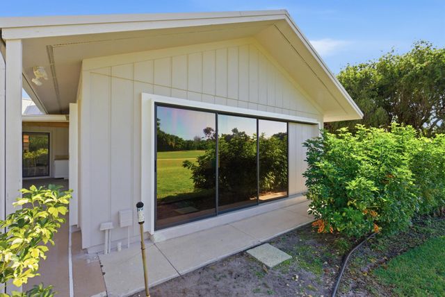 5151 SE Burning Tree Circle, Stuart, FL 34997