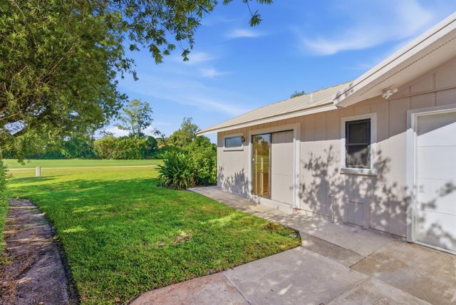 5151 SE Burning Tree Circle, Stuart, FL 34997