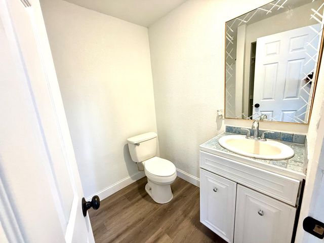 18397 E Hwy 88, Clements, CA 95227