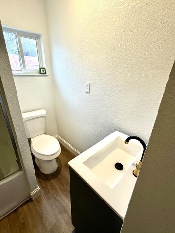 18397 E Hwy 88, Clements, CA 95227