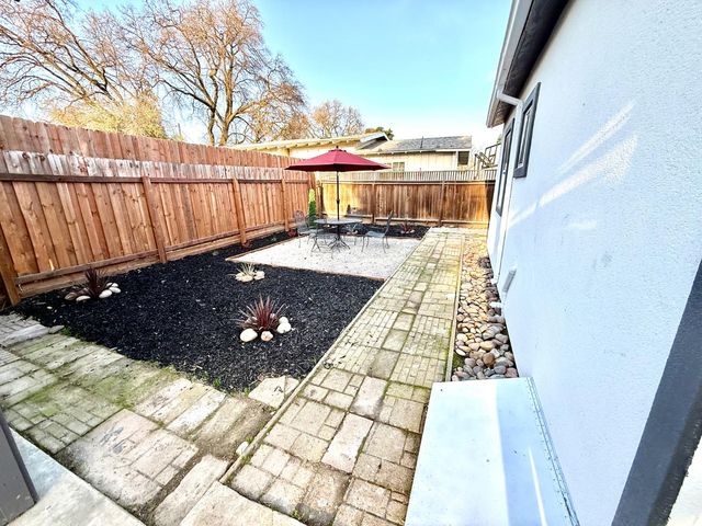 18397 E Hwy 88, Clements, CA 95227