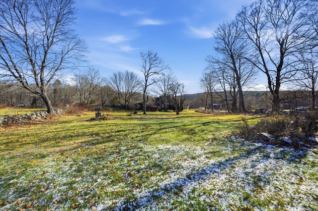 100 Upper Road, Stafford, CT 06076