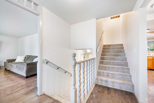 9066 W Brookview Ct, Boise, ID 83709