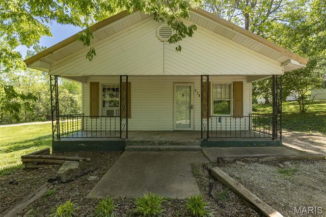 105 S Shaw Street, Park Hills, MO 63601