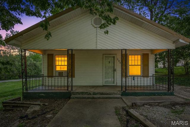 105 S Shaw Street, Park Hills, MO 63601