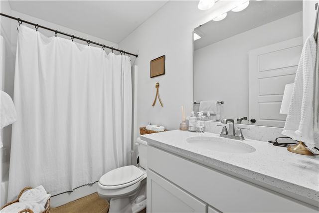 426 NW 59th Avenue, Bentonville, AR 72713