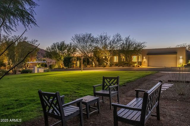 5434 E LINCOLN Drive 67, Paradise Valley, AZ 85253