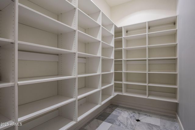 5434 E LINCOLN Drive 67, Paradise Valley, AZ 85253