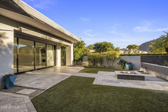 5434 E LINCOLN Drive 67, Paradise Valley, AZ 85253