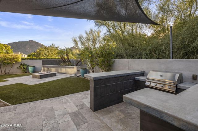 5434 E LINCOLN Drive 67, Paradise Valley, AZ 85253