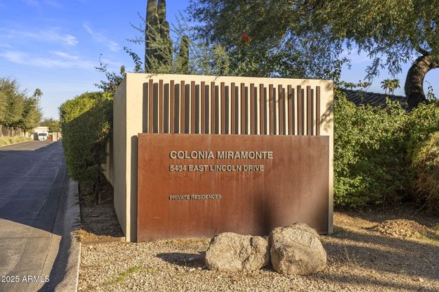 5434 E LINCOLN Drive 67, Paradise Valley, AZ 85253