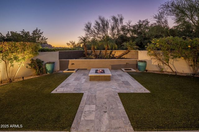 5434 E LINCOLN Drive 67, Paradise Valley, AZ 85253