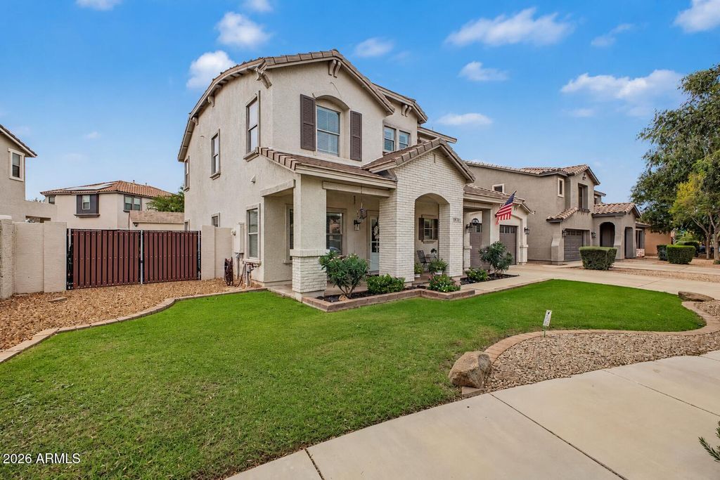 19761 E EMPEROR Boulevard, Queen Creek, AZ 85142 — photo 2