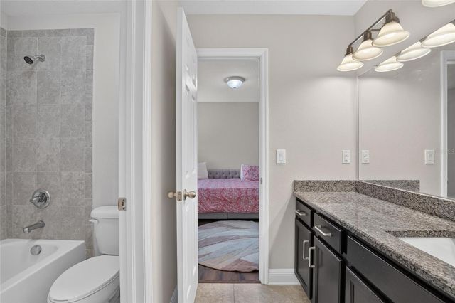 16220 BAYBERRY VIEW DRIVE, Lithia, FL 33547