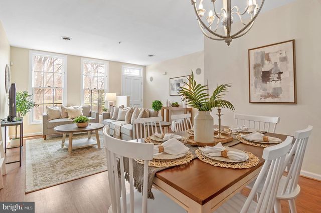 512 SAINT MARY ST, Baltimore, MD 21201