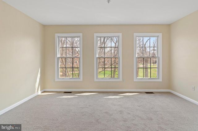 512 SAINT MARY ST, Baltimore, MD 21201