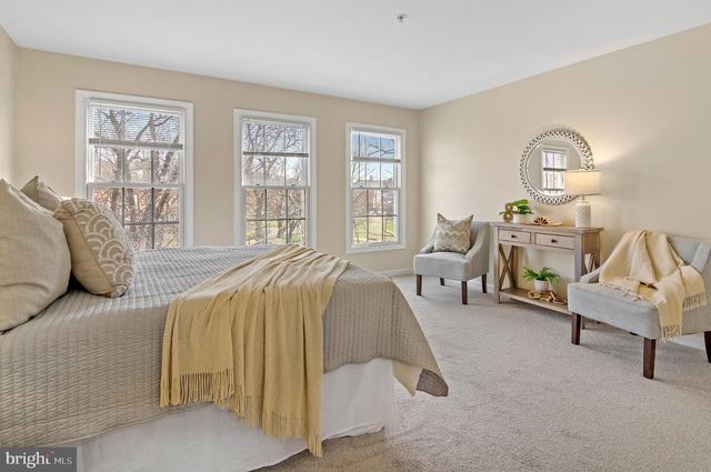 512 SAINT MARY ST, Baltimore, MD 21201