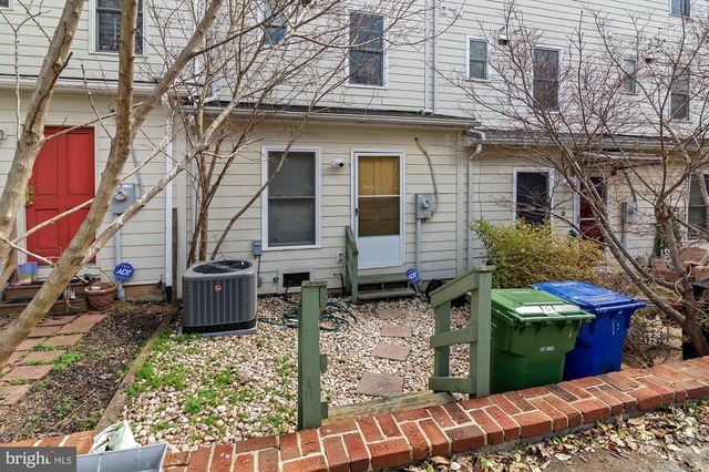 512 SAINT MARY ST, Baltimore, MD 21201