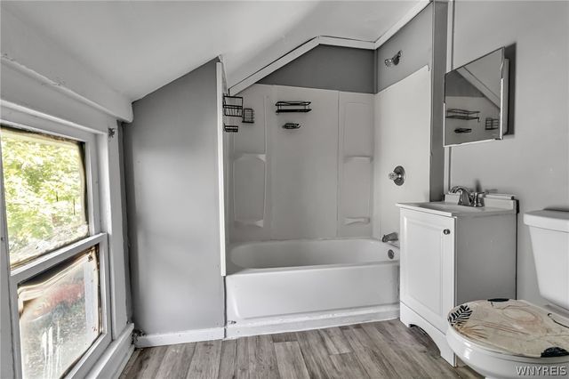 167 East Street, Buffalo, NY 14207