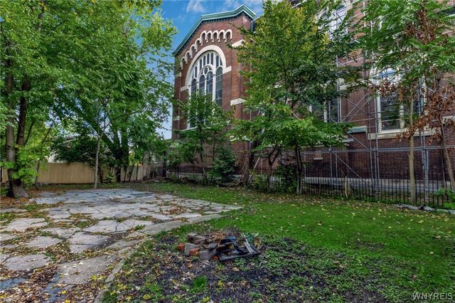 167 East Street, Buffalo, NY 14207