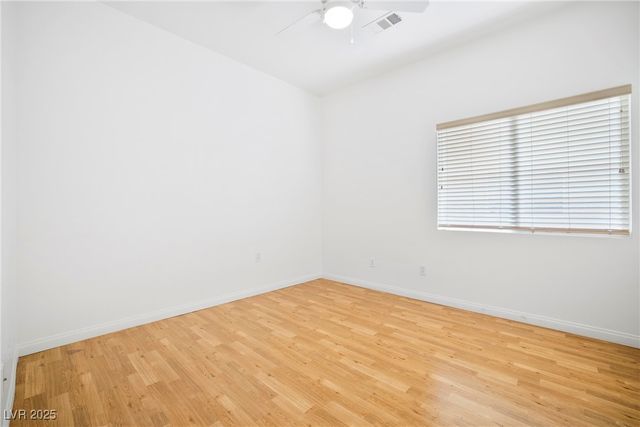 7868 Salt Spray Court, Las Vegas, NV 89139