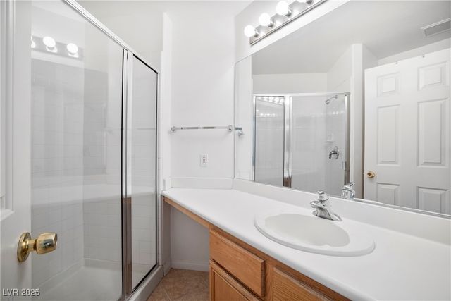 7868 Salt Spray Court, Las Vegas, NV 89139