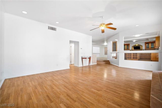 7868 Salt Spray Court, Las Vegas, NV 89139