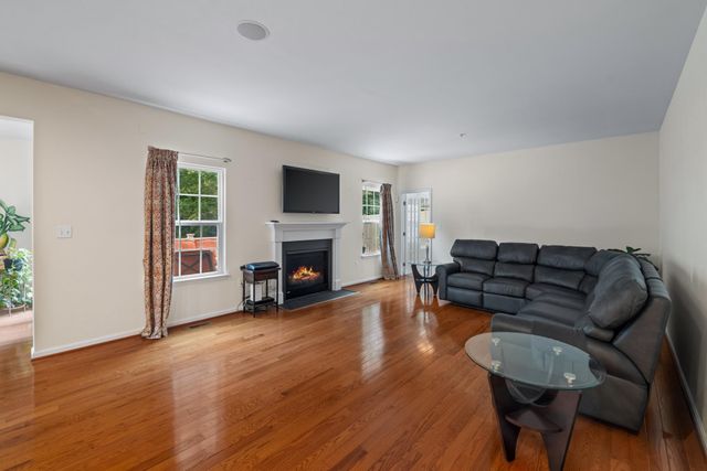 2911 BRENTLAND CT, Accokeek, MD 20607