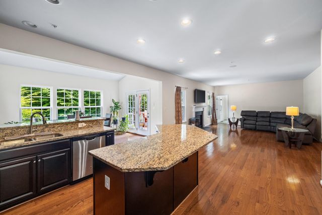 2911 BRENTLAND CT, Accokeek, MD 20607