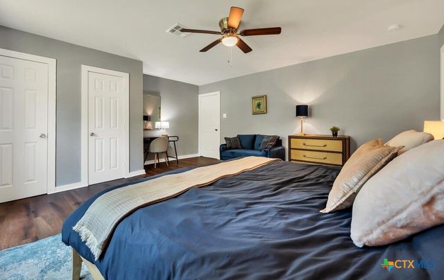 4221 Sanger Avenue, Waco, TX 76710