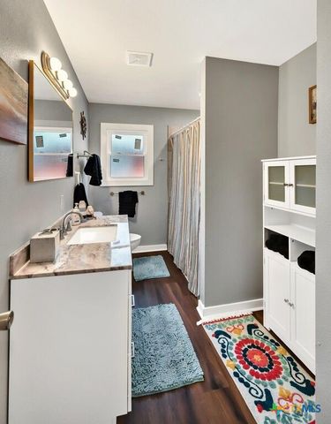 4221 Sanger Avenue, Waco, TX 76710