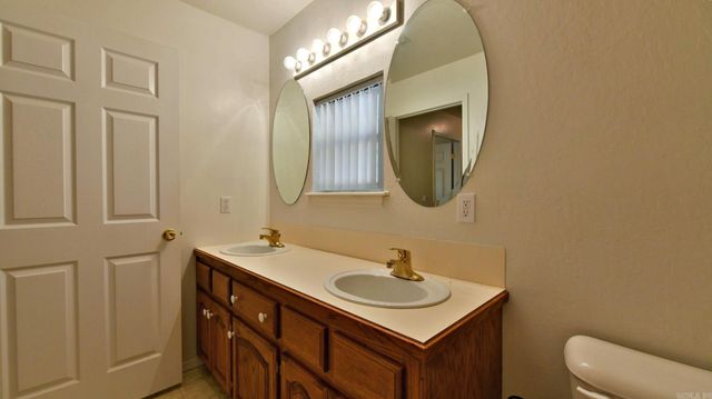 105 Dogwood, Mena, AR 71953