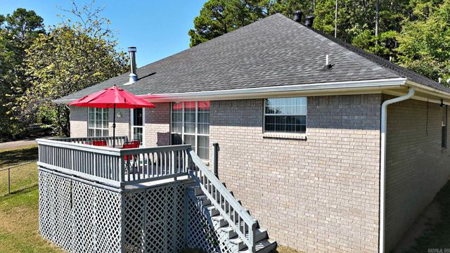 105 Dogwood, Mena, AR 71953