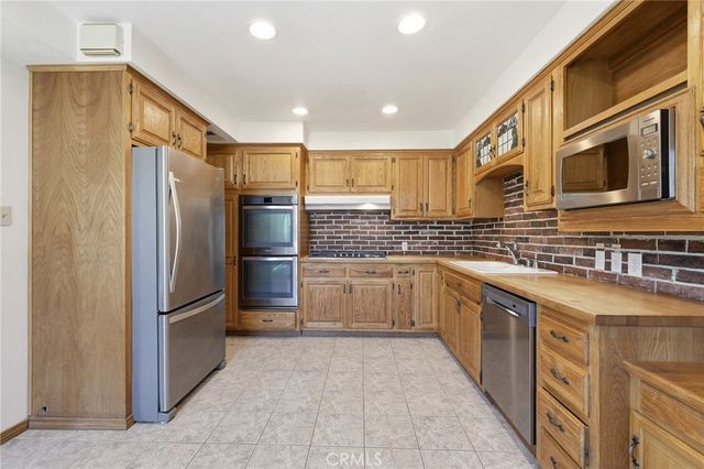 8451 Calvin Avenue, Northridge, CA 91324