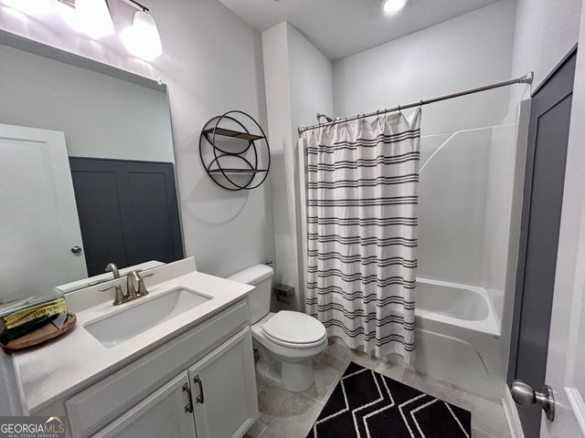 706 Lanarck Way, Peachtree City, GA 30269