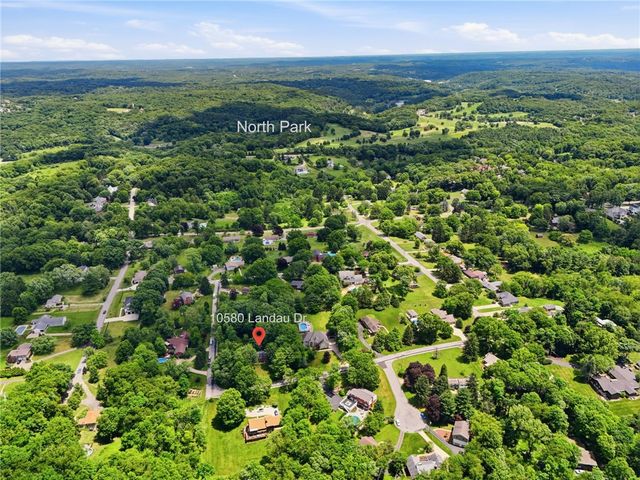 10580 Landau Dr, Mccandless, PA 15090