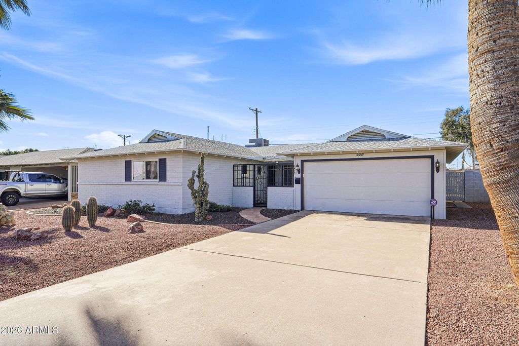 Image 1 of property listing at 6449 E VERNON Avenue, Scottsdale, AZ 85257